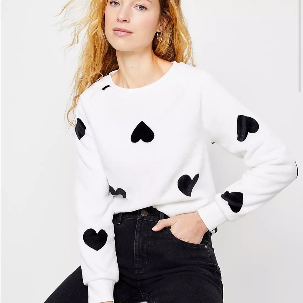 Loft Faux Fur Heart Sweatshirt - Picture 1 of 2